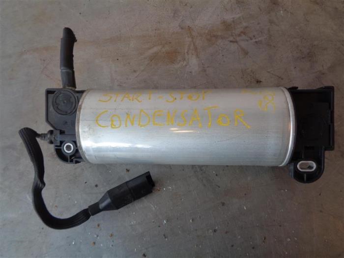 Start/stop condensator van een Peugeot 508 SW (8E/8U) 1.6 HDiF 16V 2014