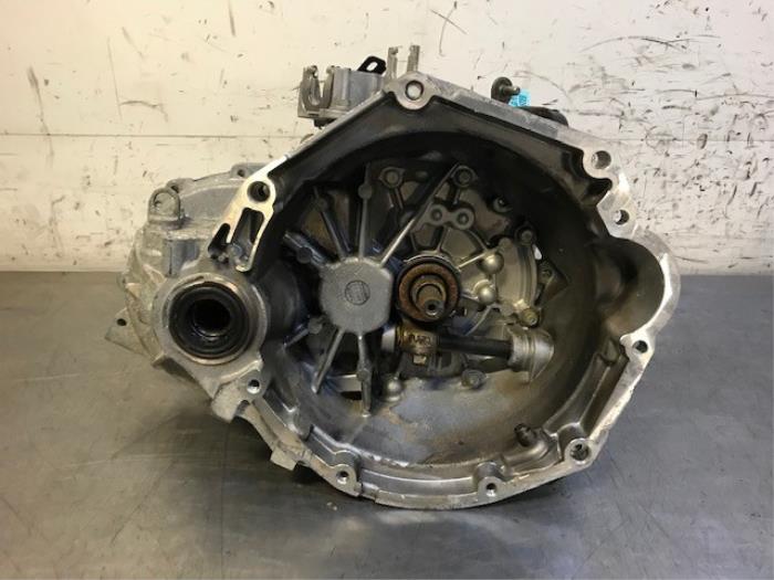 Gebruikte Versnellingsbak Hyundai i20 (GBB) 1.2i 16V Prijs op aanvraag aangeboden door Autohandel-Smet Gebroeders NV