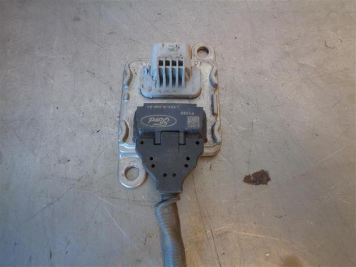 Gebruikte Nox sensor Ford Focus 4 1.5 EcoBlue 120 Prijs op aanvraag aangeboden door Autohandel-Smet Gebroeders NV