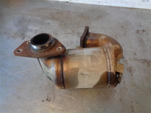 Gebruikte Katalysator Dacia Duster (HS) 1.5 dCi Prijs op aanvraag aangeboden door Autohandel-Smet Gebroeders NV