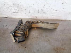 Gebruikte Sensor Gaspedaalpositie Mercedes Vito Tourer (447.7) 2.0 114 CDI 16V Prijs op aanvraag aangeboden door Autohandel-Smet Gebroeders NV