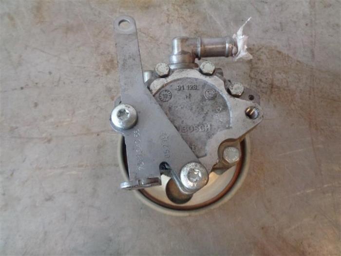 Gebruikte Servopomp Peugeot Boxer (U9) 2.0 BlueHDi 130 Prijs op aanvraag aangeboden door Autohandel-Smet Gebroeders NV