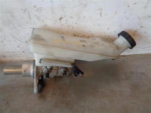 Gebruikte Hoofdremcilinder Mercedes B (W246) 1.5 B-180 CDI,d 16V Prijs op aanvraag aangeboden door Autohandel-Smet Gebroeders NV