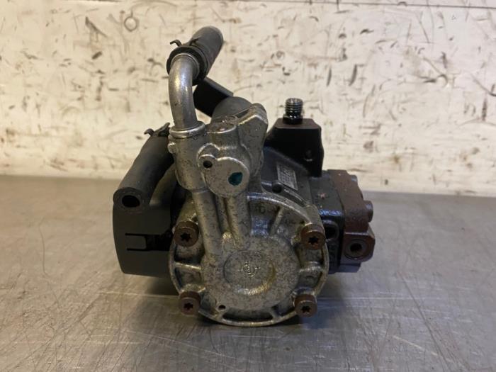 Gebruikte Injectiehuis Volkswagen Polo V (6R) 1.6 TDI 16V 105 Prijs op aanvraag aangeboden door Autohandel-Smet Gebroeders NV