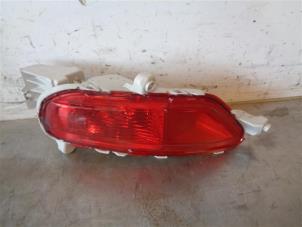 Gebruikte Bumper reflector rechts-achter Mazda CX-5 (KF) 2.0 SkyActiv-G 165 16V 2WD Prijs op aanvraag aangeboden door Autohandel-Smet Gebroeders NV