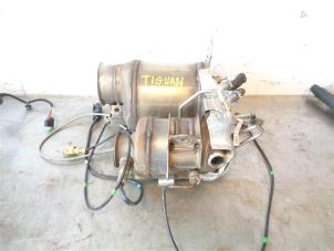 Gebruikte Katalysator Volkswagen Tiguan (AD1) 2.0 TDI 16V BlueMotion Techn.SCR 4Motion Prijs op aanvraag aangeboden door Autohandel-Smet Gebroeders NV