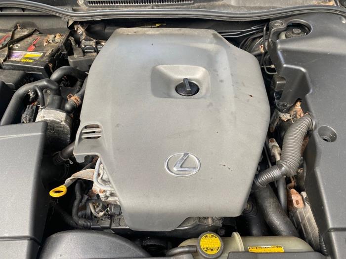 Gebruikte Motor Lexus IS (E2) 220d 16V Prijs op aanvraag aangeboden door Autohandel-Smet Gebroeders NV