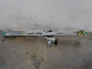 Gebruikte Motor electrisch raam Ford Transit 2.0 TDCi 16V Eco Blue 130 Prijs op aanvraag aangeboden door Autohandel-Smet Gebroeders NV