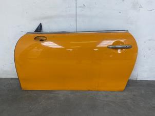 Gebruikte Deur 2Deurs links Mini Mini (F56) 2.0 16V Cooper SD Prijs op aanvraag aangeboden door Autohandel-Smet Gebroeders NV