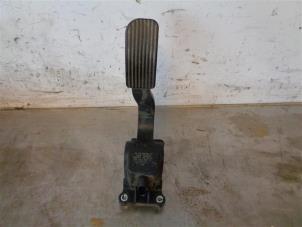 Gebruikte Sensor Gaspedaalpositie Mercedes Vito (639.6) 3.0 122 CDI V6 24V Prijs op aanvraag aangeboden door Autohandel-Smet Gebroeders NV