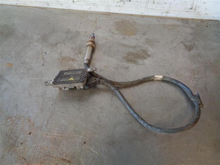 Gebruikte Nox sensor Opel Movano 2.3 BiTurbo 16V FWD Prijs op aanvraag aangeboden door Autohandel-Smet Gebroeders NV