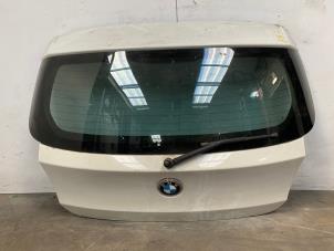 Gebruikte Achterklep BMW 1 serie (E87/87N) 116i 1.6 16V Prijs op aanvraag aangeboden door Autohandel-Smet Gebroeders NV