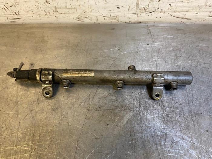Gebruikte Verstuiver brug Jeep Commander (XK) 3.0 CRD V6 24V DPF Prijs op aanvraag aangeboden door Autohandel-Smet Gebroeders NV