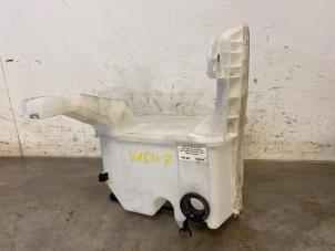 Gebruikte Ruitensproeiertank voor Volkswagen Crafter (SY) 2.0 TDI RWD Prijs op aanvraag aangeboden door Autohandel-Smet Gebroeders NV