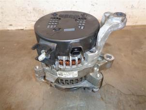 Gebruikte Dynamo BMW 3 serie (G20) 330i 2.0 TwinPower Turbo 16V Prijs op aanvraag aangeboden door Autohandel-Smet Gebroeders NV