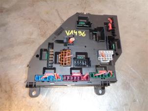 Gebruikte Zekeringkast BMW X3 (F25) xDrive20d 16V Prijs op aanvraag aangeboden door Autohandel-Smet Gebroeders NV