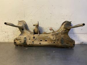 Gebruikte Subframe Ford B-Max (JK8) 1.0 EcoBoost 12V 100 Prijs op aanvraag aangeboden door Autohandel-Smet Gebroeders NV