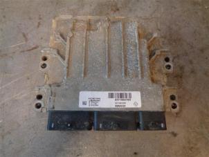 Gebruikte Computer Motormanagement Dacia Lodgy (JS) 1.2 TCE 16V Prijs op aanvraag aangeboden door Autohandel-Smet Gebroeders NV