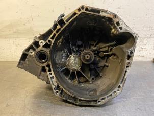 Gebruikte Versnellingsbak Renault Megane Scenic Prijs op aanvraag aangeboden door Autohandel-Smet Gebroeders NV