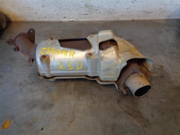Gebruikte Katalysator Nissan Cabstar (F22) 35.14/45.14 DCI Prijs op aanvraag aangeboden door Autohandel-Smet Gebroeders NV