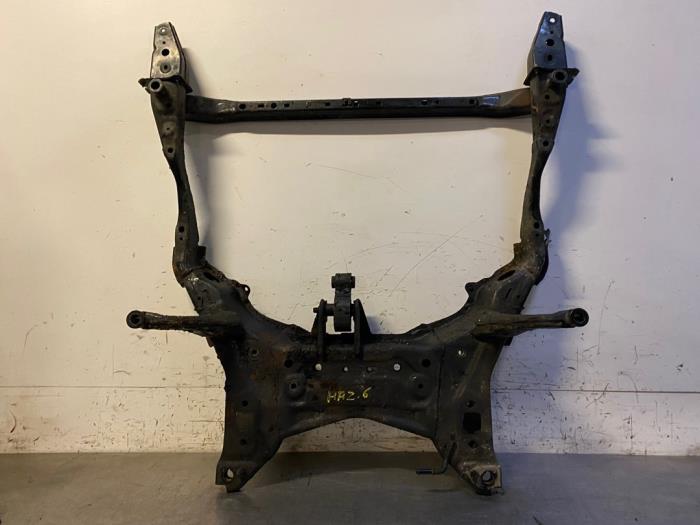 Gebruikte Subframe Mazda 6 (GJ/GH/GL) 2.2 SkyActiv-D 150 16V Prijs op aanvraag aangeboden door Autohandel-Smet Gebroeders NV