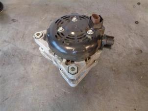 Gebruikte Dynamo Ford Fiesta 7 1.1 Ti-VCT 12V 85 Prijs op aanvraag aangeboden door Autohandel-Smet Gebroeders NV