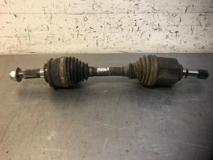 Gebruikte Aandrijfas links-voor Ford Ranger 2.2 TDCi 16V 125 4x4 Prijs op aanvraag aangeboden door Autohandel-Smet Gebroeders NV