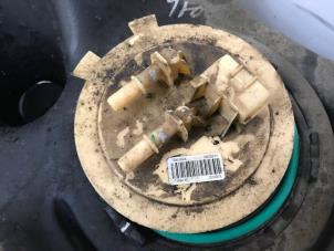 Gebruikte Tank element Pomp Renault Kadjar (RFEH) 1.6 dCi Prijs op aanvraag aangeboden door Autohandel-Smet Gebroeders NV