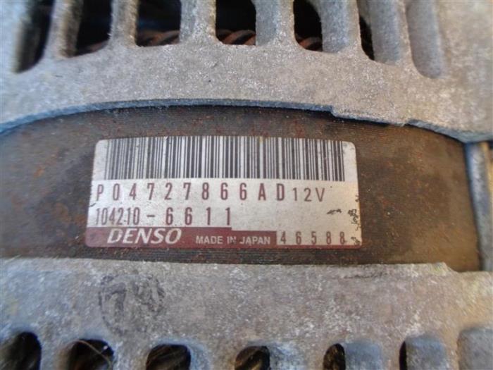 Dynamo van een Jeep Wrangler Unlimited (JK) 2.8 CRD 16V 4x4 2015