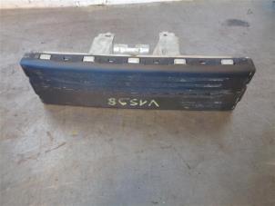 Gebruikte Airbag knie links Volkswagen Tiguan (AD1) 2.0 TDI 16V BlueMotion Technology SCR Prijs op aanvraag aangeboden door Autohandel-Smet Gebroeders NV