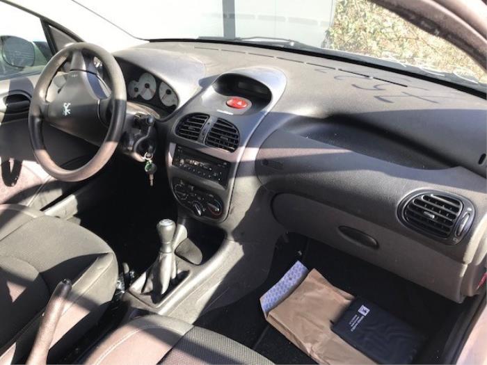 Peugeot 206 Airbag sets + dashboard voorraad Onderdelenlijn.nl