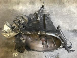 Gebruikte Versnellingsbak Peugeot 307 SW (3H) 1.6 HDi 16V Prijs op aanvraag aangeboden door Autohandel-Smet Gebroeders NV