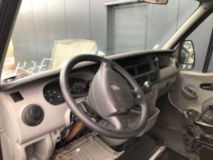 Gebruikte Airbag set + dashboard Renault Master III (FD/HD) 2.5 dCi 120 FAP Prijs op aanvraag aangeboden door Autohandel-Smet Gebroeders NV