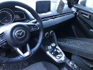 Gebruikte Airbag set + dashboard Mazda 2 (DJ/DL) 1.5 SkyActiv-G 90 Prijs op aanvraag aangeboden door Autohandel-Smet Gebroeders NV