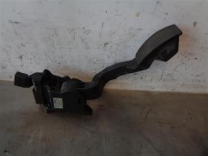 Gebruikte Gaspedaalpositie Sensor Opel Combo 1.3 CDTI 16V ecoFlex Prijs op aanvraag aangeboden door Autohandel-Smet Gebroeders NV