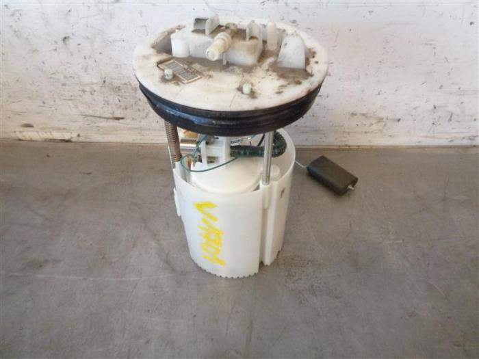 Gebruikte Tank element Pomp Ford Focus 3 Wagon 1.0 Ti-VCT EcoBoost 12V 100 Prijs op aanvraag aangeboden door Autohandel-Smet Gebroeders NV