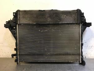 Gebruikte Radiateur Opel Movano Combi 2.3 CDTi 16V FWD Prijs op aanvraag aangeboden door Autohandel-Smet Gebroeders NV