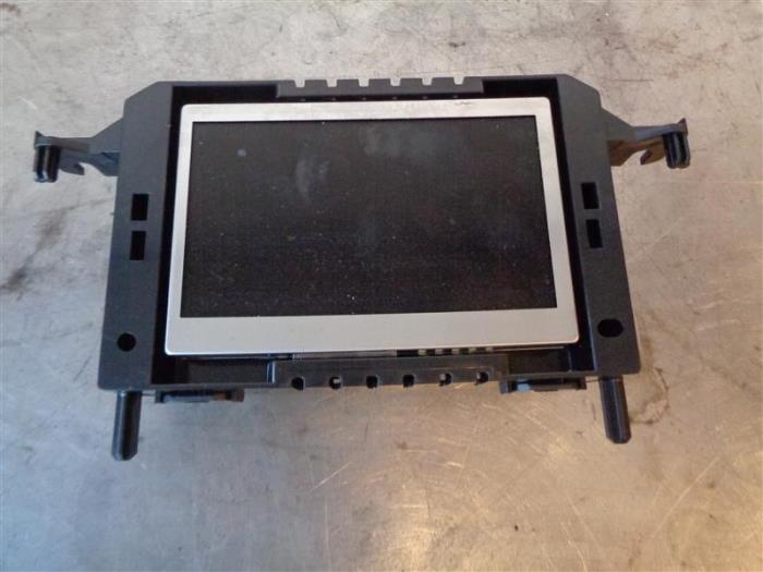 Gebruikte Display Interieur Ford Fiesta 6 (JA8) 1.0 Ti-VCT 12V 65 Prijs op aanvraag aangeboden door Autohandel-Smet Gebroeders NV
