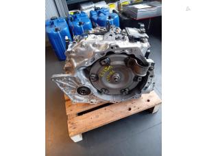 Gebruikte Automaatbak Ssang Yong Tivoli Grand 1.5 T-GDi 16V Prijs op aanvraag aangeboden door Autohandel-Smet Gebroeders NV