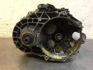 Gebruikte Versnellingsbak Volkswagen Transporter T5 2.0 TDI DRF Prijs op aanvraag aangeboden door Autohandel-Smet Gebroeders NV