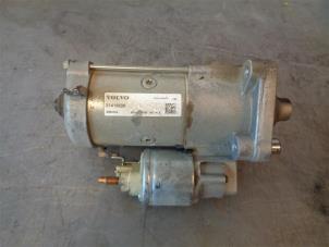 Gebruikte Startmotor Volvo V40 (MV) 2.0 D2 16V Prijs op aanvraag aangeboden door Autohandel-Smet Gebroeders NV