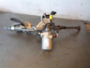 Gebruikte Stuurkolom compleet Hyundai iX35 (LM) 1.7 CRDi 16V Prijs op aanvraag aangeboden door Autohandel-Smet Gebroeders NV