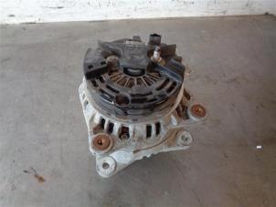 Gebruikte Dynamo Renault Master II (FD/HD) 2.5 dCi 120 FAP Prijs op aanvraag aangeboden door Autohandel-Smet Gebroeders NV