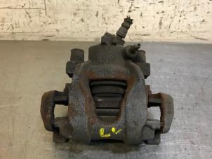 Gebruikte Remklauw (Tang) links-voor Dacia Sandero II 1.2 16V Prijs op aanvraag aangeboden door Autohandel-Smet Gebroeders NV