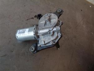 Gebruikte Ruitenwissermotor achter Nissan Qashqai (J11) 1.5 dCi 115 Prijs op aanvraag aangeboden door Autohandel-Smet Gebroeders NV