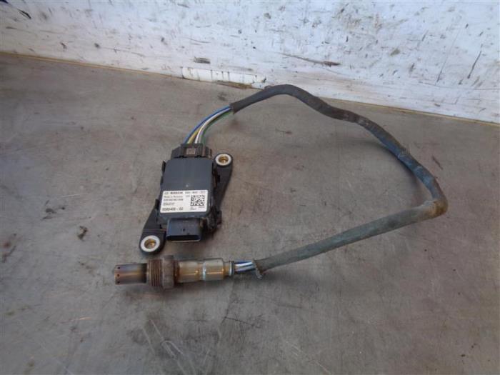 Nox sensor van een BMW 1 serie (F20) 116d 1.5 12V TwinPower 2019