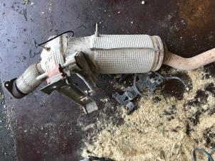 Gebruikte Katalysator Nissan NV 400 (M9J) 2.3 dCi 150 16V Prijs op aanvraag aangeboden door Autohandel-Smet Gebroeders NV