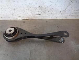 Gebruikte Draagarm links-achter BMW i8 (I12) 1.5 TwinPower Turbo Prijs op aanvraag aangeboden door Autohandel-Smet Gebroeders NV