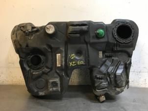 Gebruikte Brandstoftank Volvo XC60 I (DZ) 2.0 D3 20V Prijs op aanvraag aangeboden door Autohandel-Smet Gebroeders NV