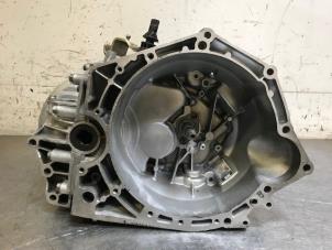 Gebruikte Versnellingsbak Peugeot Boxer (U9) 2.0 BlueHDi 130 Prijs op aanvraag aangeboden door Autohandel-Smet Gebroeders NV